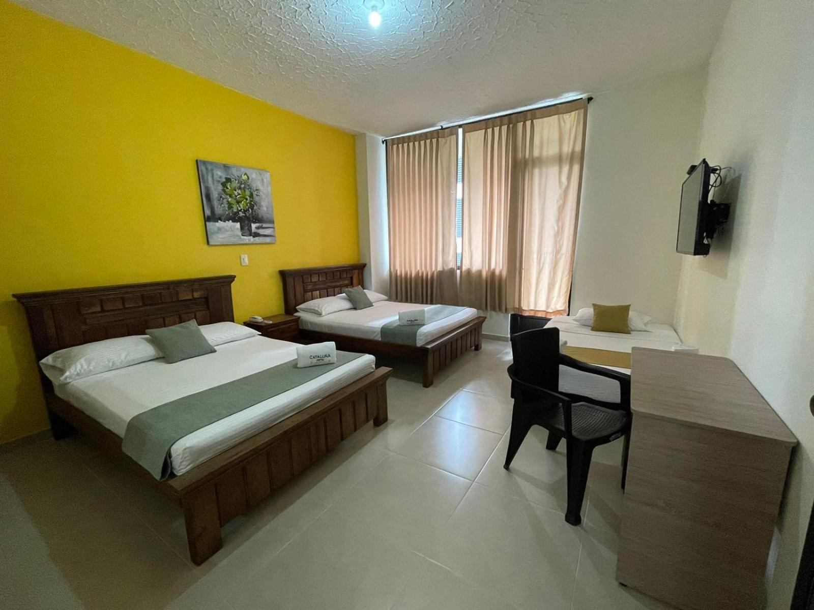 HOTEL CATALUÑA - SOLUCIONES HOTELERAs Pereira Kültér fotó