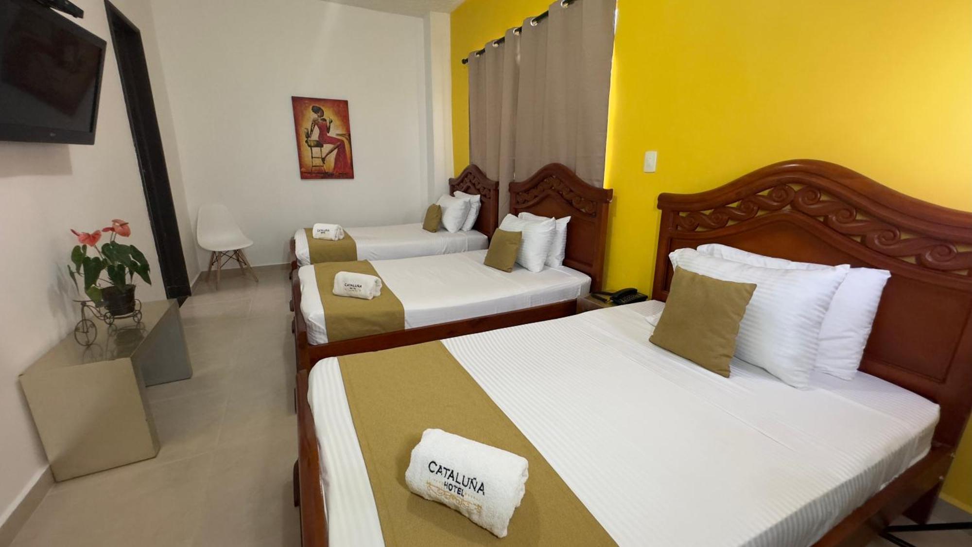 HOTEL CATALUÑA - SOLUCIONES HOTELERAs Pereira Kültér fotó