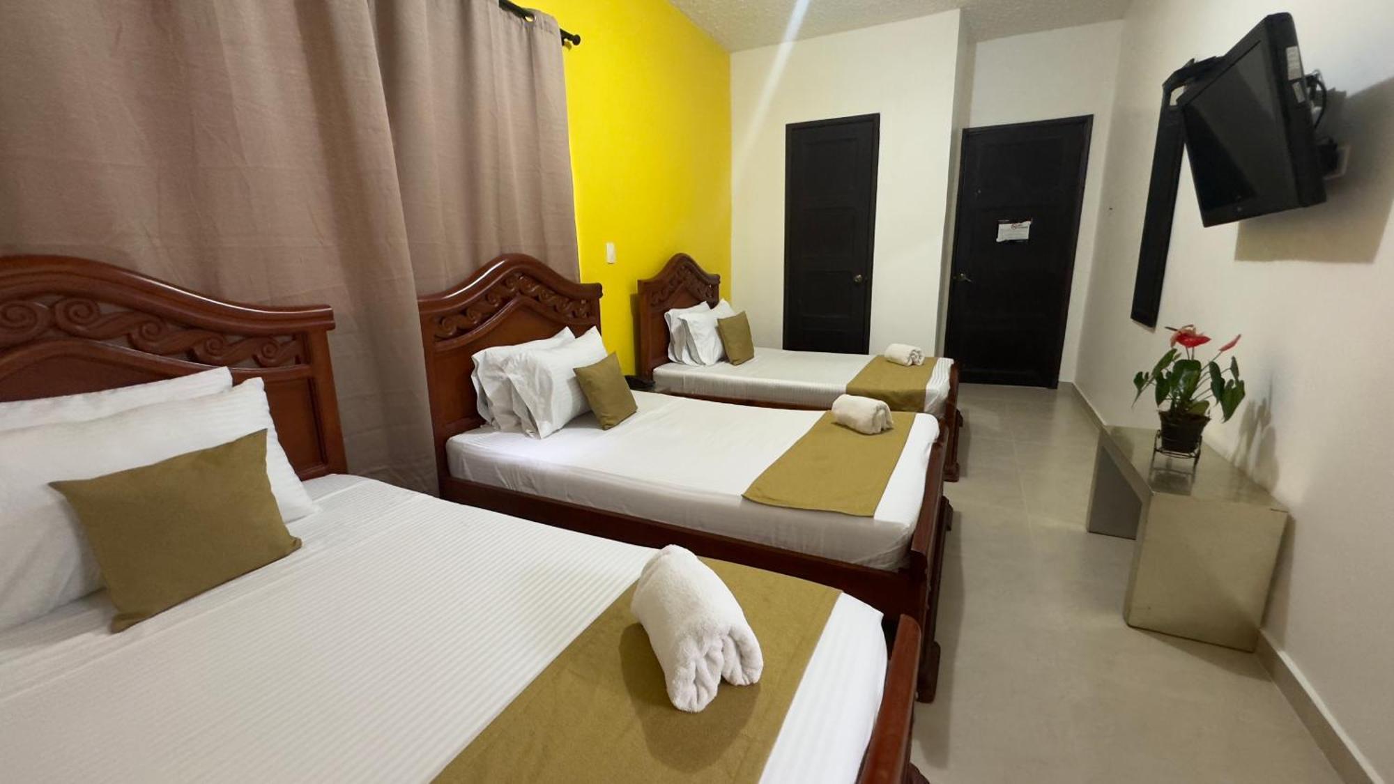 HOTEL CATALUÑA - SOLUCIONES HOTELERAs Pereira Kültér fotó
