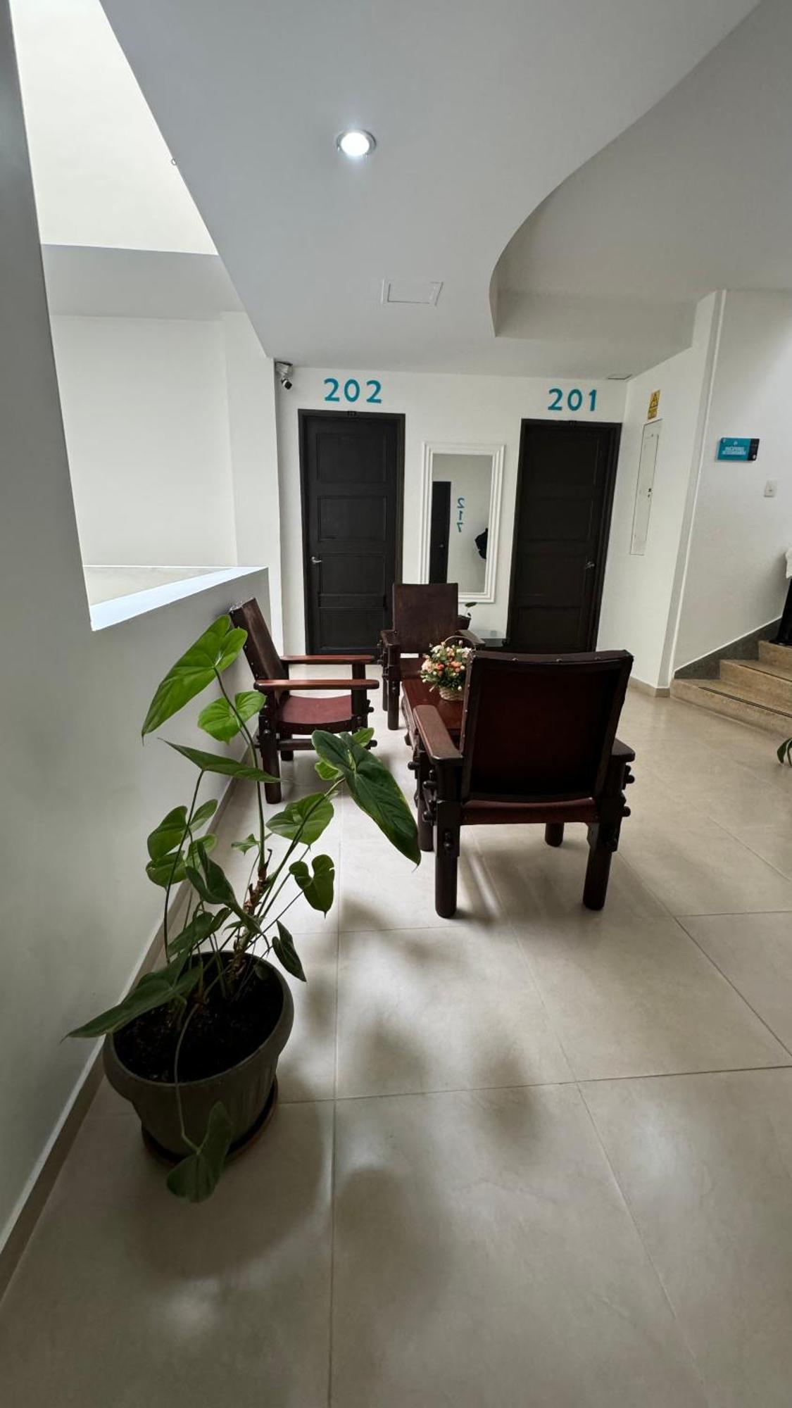 HOTEL CATALUÑA - SOLUCIONES HOTELERAs Pereira Kültér fotó